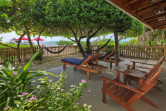 King Oceanfront Suite Patio