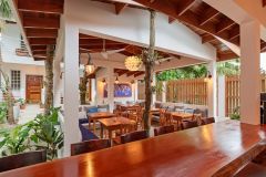 Weezie's Patio Cafe
